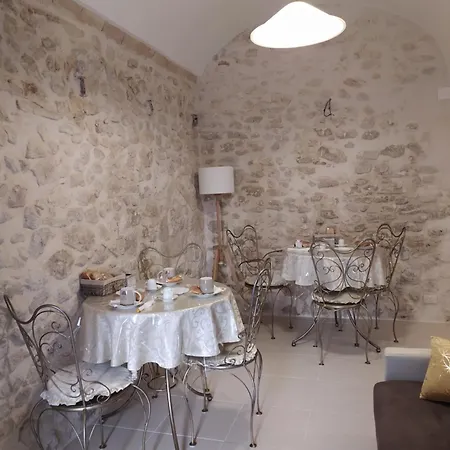 Il Viandante 2 Bed & Breakfast *